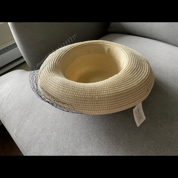 Brand new Fascinator Hat - Picture 5 of 10